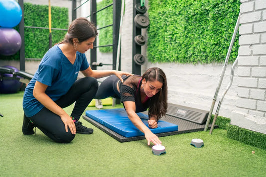 El kinesiólogo en tu camino fitness: clave para rendimiento, recuperación y prevención